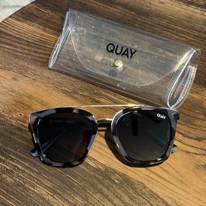 Quay Sunglasses with case